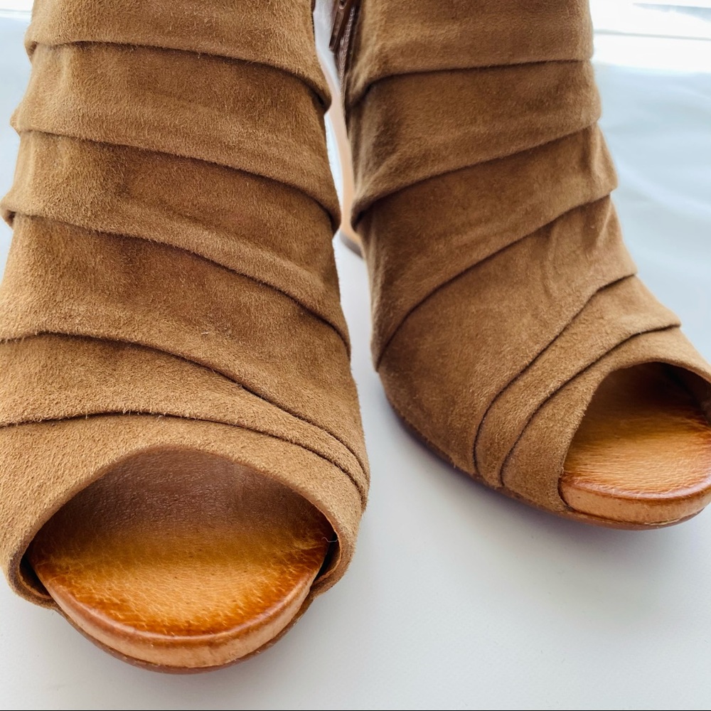 Naya Genesis Wedge Bootie